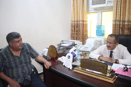 مناقشة تنفيذ مشروعات جديدة بالشحر خلال المرحلة القادمة