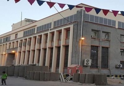 البنك المركزي يؤكد: عدم قانونية أي تعليمات تصدر من فرع صنعاء
