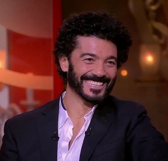 مع كندة حنا.. خالد النبوي ينشر صورة من كواليس "ممالك النار"