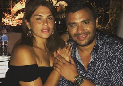 لهذا السبب بكت زوجة رامي صبري في حفله بدبي (فيديو)