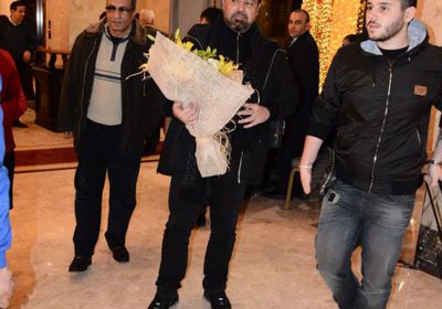 بالصور.. عاصي الحلاني يصل القاهرة استعدادًا لإحياء حفله برأس السنة 