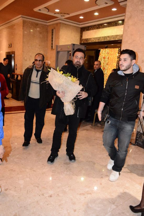 بالصور.. عاصي الحلاني يصل القاهرة استعدادًا لإحياء حفله برأس السنة 