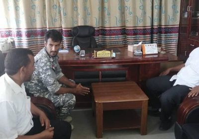 اجتماع بلحج لمناقشة التكامل الأمني والتربوي في المحافظة