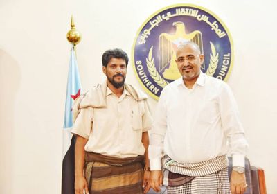 الزُبيدي يطمئن أهالي شبوة: بقاء مليشيات الإخوان لن يطول