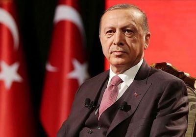 "القادم سيء".. صحفي يكشف تفاصيل تحذيرات المخابرات التركية لأردوغان