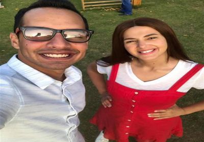 عمرو وهبة يهنئ دنيا سمير غانم بعيد ميلادها 