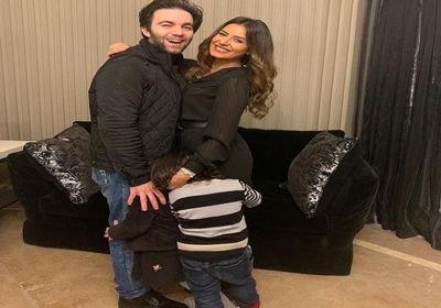 ريهام أيمن تحتفل بعيد ميلاد زوجها شريف رمزي (صور)