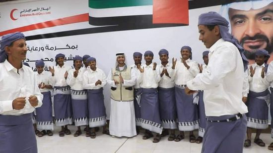 استفاد منه 200 شاب وفتاة.. الإمارات تقيم العرس الجماعي الـ21 باليمن (صور)