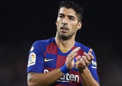 سواريز يرفض أموال الدوري الصيني ويتمسك بالبقاء مع برشلونة