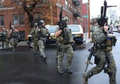 مقتل شخصين وإصابة شرطي في إطلاق نار بأمريكا