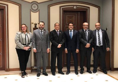 الخبجي ونائب السفير الأمريكي يبحثان جهود تنفيذ اتفاق الرياض