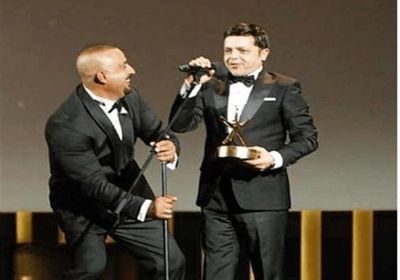 أحمد السقا يمازح هنيدي.. والسبب فيلم "الفلوس"