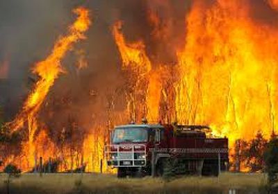 أستراليا تأمر بالإخلاء القسري لبعض السكان تخوفا من الحرائق المتوقعة 