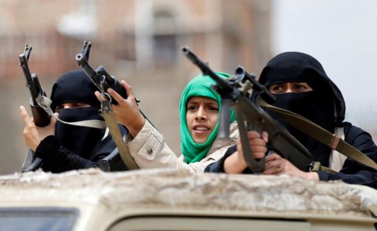 النساء في زمن الحوثي.. استدراج وتعذيب بعد تلفيق اتهامات