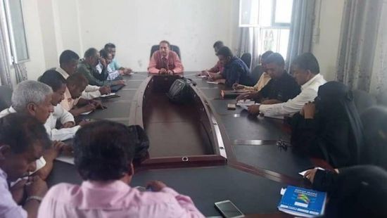 ببرامج تدريبية.. إعداد خطة العام الجديد للتعليم بأبين 