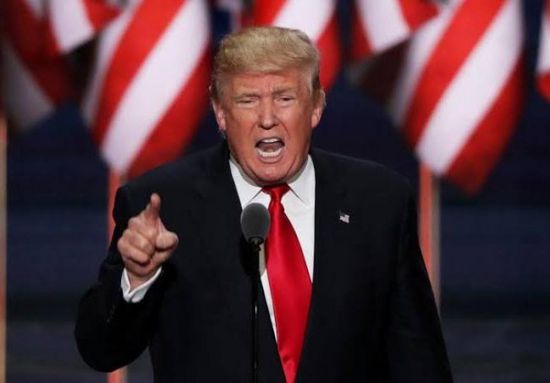 ترامب يتعهد برد سريع إذا هاجمت إيران أي هدف أمريكي