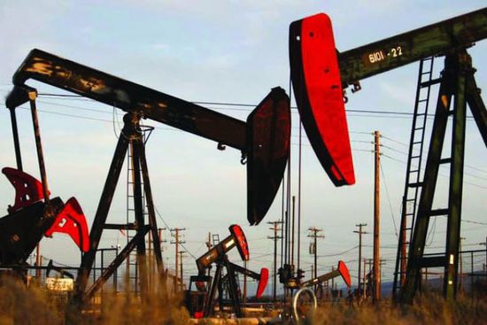 ارتفاع أسعار النفط وسط وابل من التهديدات بين أمريكا وإيران