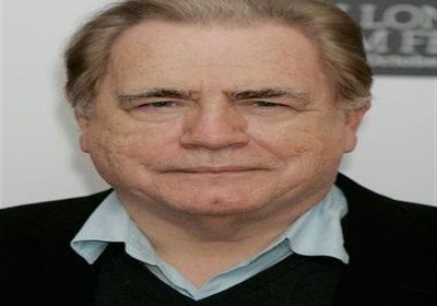 براين كوكس يحصد جائزة أفضل ممثل تلفزيوني في حفل الجولدن جلوب