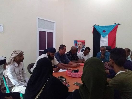 "انتقالي الشيخ عثمان" يناقش ملف خدمات المواطنين