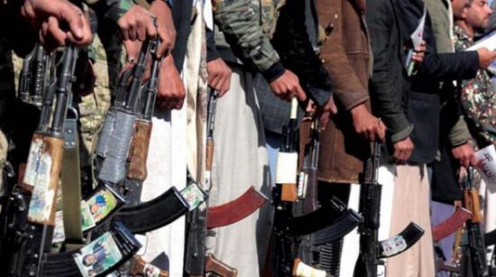 شاهد.. قيادي من الشرعية يُعلن تأييده للفكر الحوثي الطائفي 	