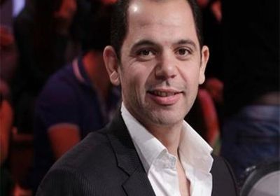 بالفيديو.. رامي إمام يشارك جمهوره بتجربة سفره لـ فرنسا 
