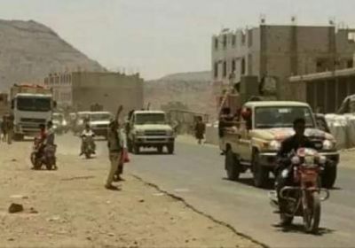 الشرعية تحشد مليشياتها في محيط مواقع الحزام الأمني بأبين