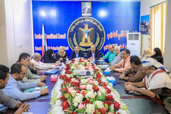 "بن بريك": الانتقالي ملتزم بالمدة الزمنية المقررة في اتفاق الرياض