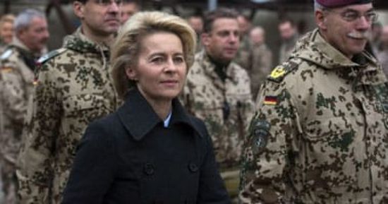 المفوضية الأوروبية تطالب بإنهاء فوري لاستخدام السلاح في الصراع بين طهران وواشنطن