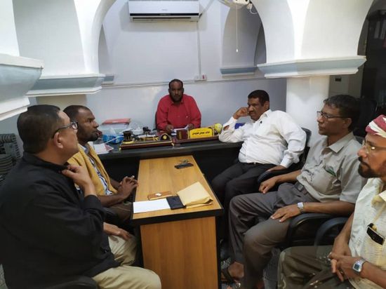 اجتماع لبحث تطورات مشروع تأهيل الكهرباء بمستشفى تريم