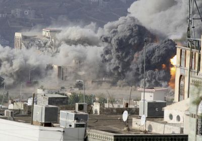 "قصف حيس".. رصاص حوثي على جهود الحل السياسي