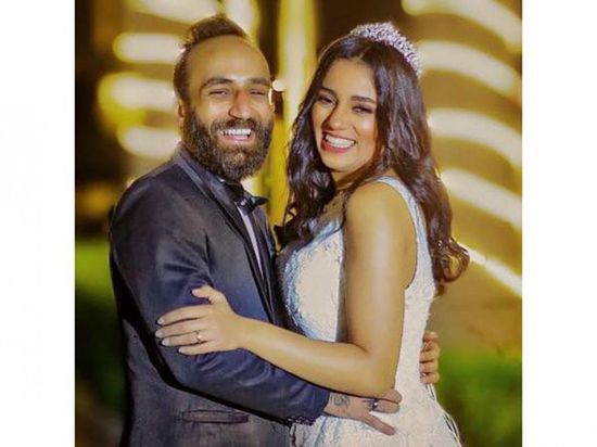 نبيل مكاوي وسمية درويش يرزقان بطفلهما الأول