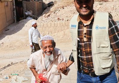 "الأغذية العالمي" : نقدم مساعدات شهرية إلى 12 مليون شخص باليمن