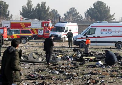 شاهد.. مقطع متداول لسقوط الطائرة الأوكرانية جراء صاروخ إيراني