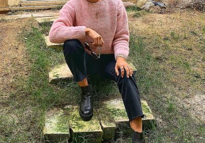 من منزلها.. ريهام أيمن تستمتع بهطول الأمطار (فيديو)