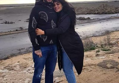 أحمد الفيشاوي يبعث رسالة رومانسية لزوجته (صورة)