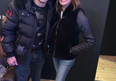 "أحرف لعيبة الكرة المصرية".. بشرى تنشر صورتها بصحبة الكابتن محمد زيدان