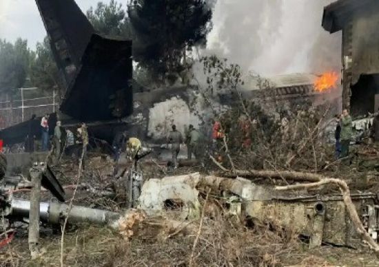 المفوضية الأوروبية: ستنتظر نتائج التحقيق الرسمي بشأن الطائرة الأوكرانية قبل أي قرار