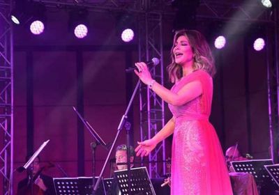 بالصور.. أصالة تتألق في أول حفل لها بعد انفصالها 