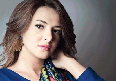 دنيا سمير غانم تحضر لفيلم جديد مع هشام ماجد ووالدتها (فيديو)