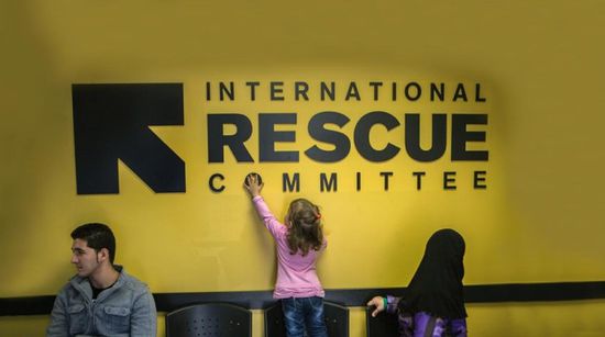 الإنقاذ الدولية: قرار أمريكا استبعاد 3 آلاف يمني من الحماية تعسفي