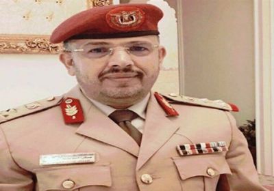 فتى الأحمر في السفارة اليمنية لدى تركيا يمدح الاحتلال العثماني (فيديو)