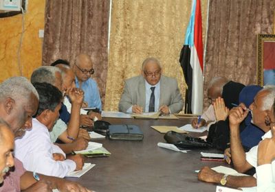 انتقالي عدن يناقش التطورات السياسية في الجنوب