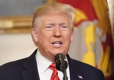  ترامب يغرد بالفارسية مشيدا بشجاعة المتظاهرين الإيرانيين