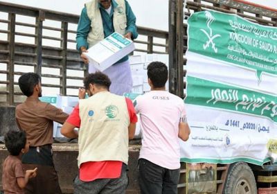 توزيع 3780 كرتونا من التمور في البريقة