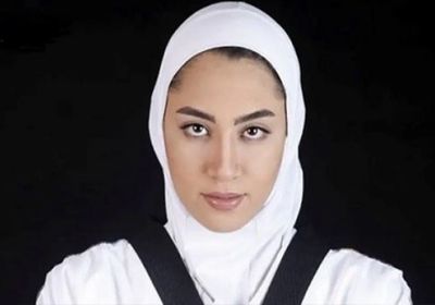 بطلة أولمبية إيرانية ترحل عن بلدها بسبب شكواها من الاضطهاد