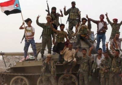 القوات الجنوبية تستهدف آليات حوثية في الفاخر