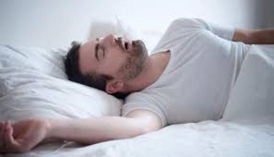 دراسة طبية: النوم يرتبط بزيادة نسبة الدهون في الجسم