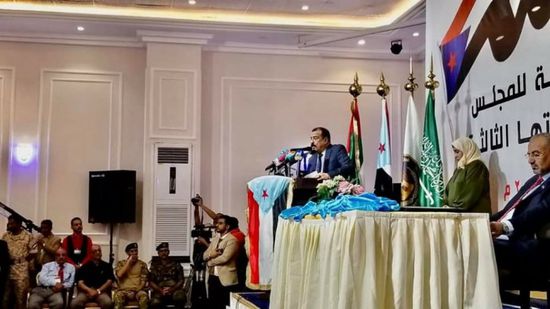 رئيس الجمعية الجنوبية: حصار الجنوب وحرب الخدمات مخطط لإفشال اتفاق الرياض