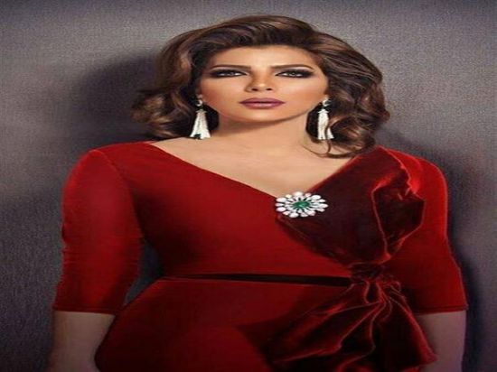 أصالة تكشف عن سبب بكائها في كليب "شامخ"