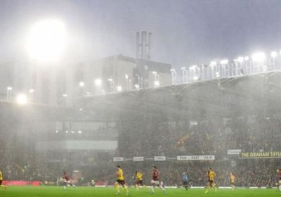 بسبب الأمطار.. تأجيل مباراة في كأس الاتحاد الإنجليزي